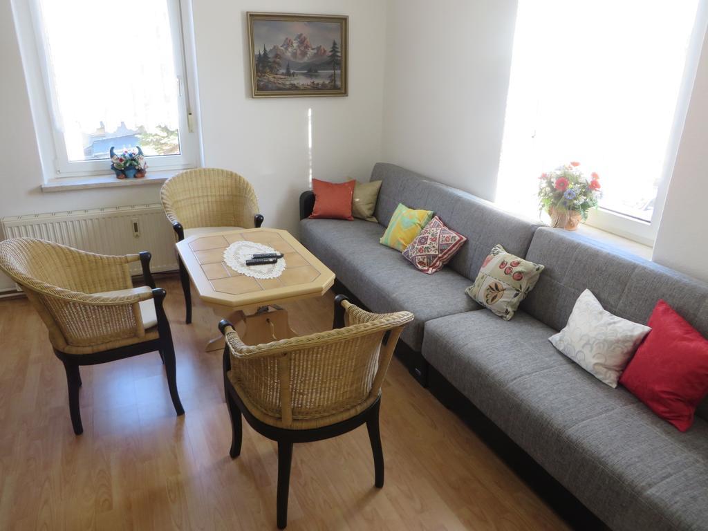 Ferienwohnung Zahn Oelsnitz  ภายนอก รูปภาพ