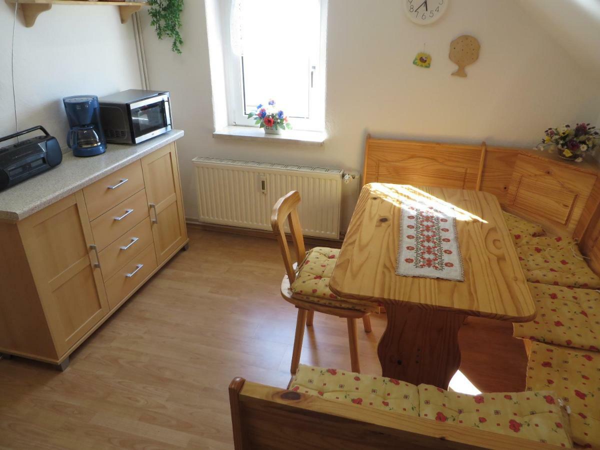Ferienwohnung Zahn Oelsnitz  ภายนอก รูปภาพ